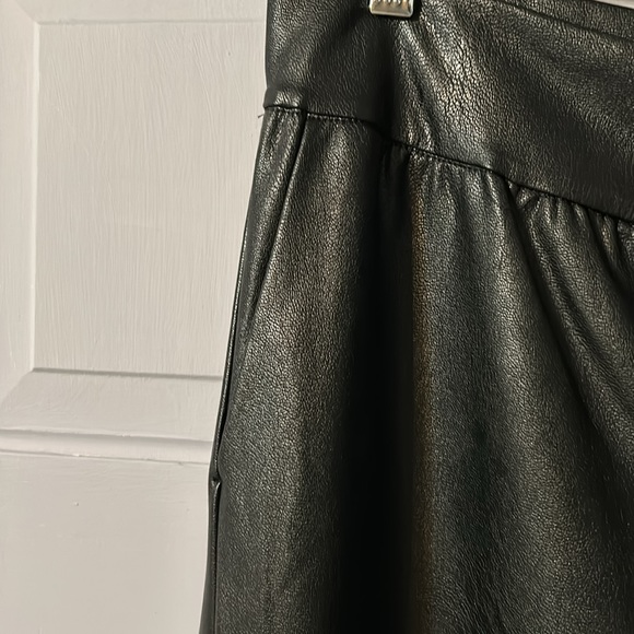 Commando Faux Leather Joggers - Picture 3 of 6